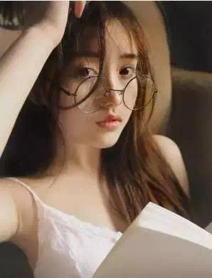 警惕脸上的这些小疙瘩！