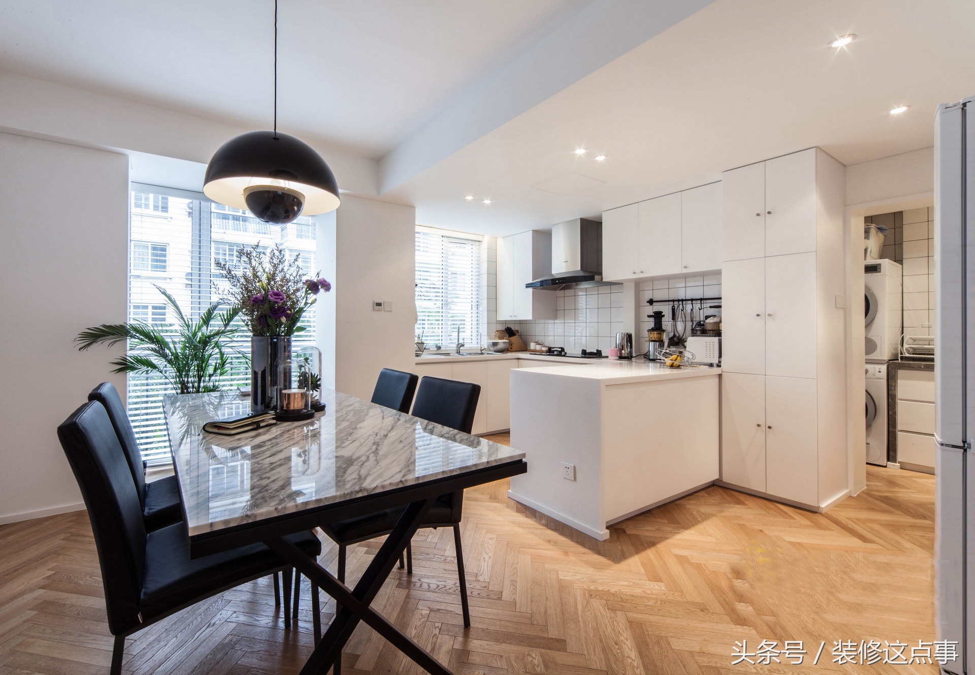 客厅吊顶便宜又好看效果图,经典南北通透两居室装修吊顶