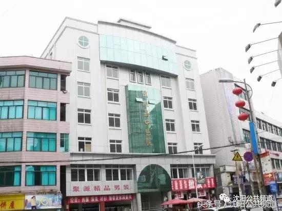 8岁孩子被成年人殴打颅内出血,男童被亲妈虐待致颅内出血