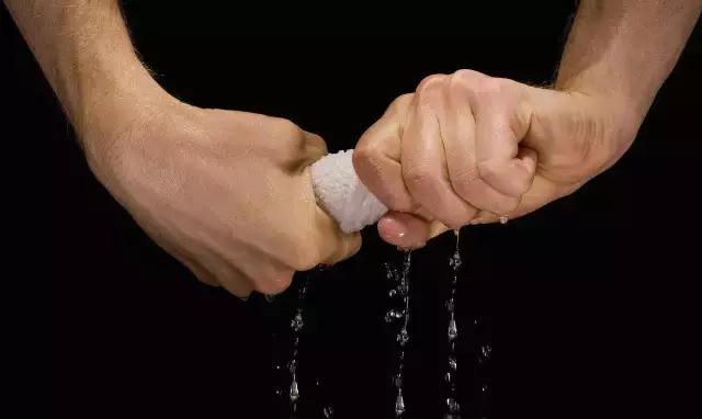 各种面料衣物洗涤与保养方法大全,棉面料的服装的保养和洗涤方法