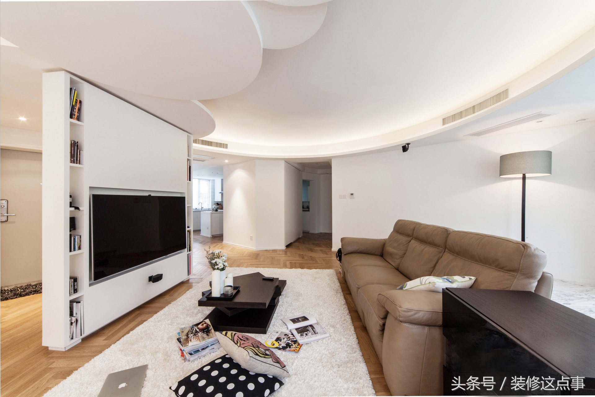 客厅吊顶便宜又好看效果图,经典南北通透两居室装修吊顶