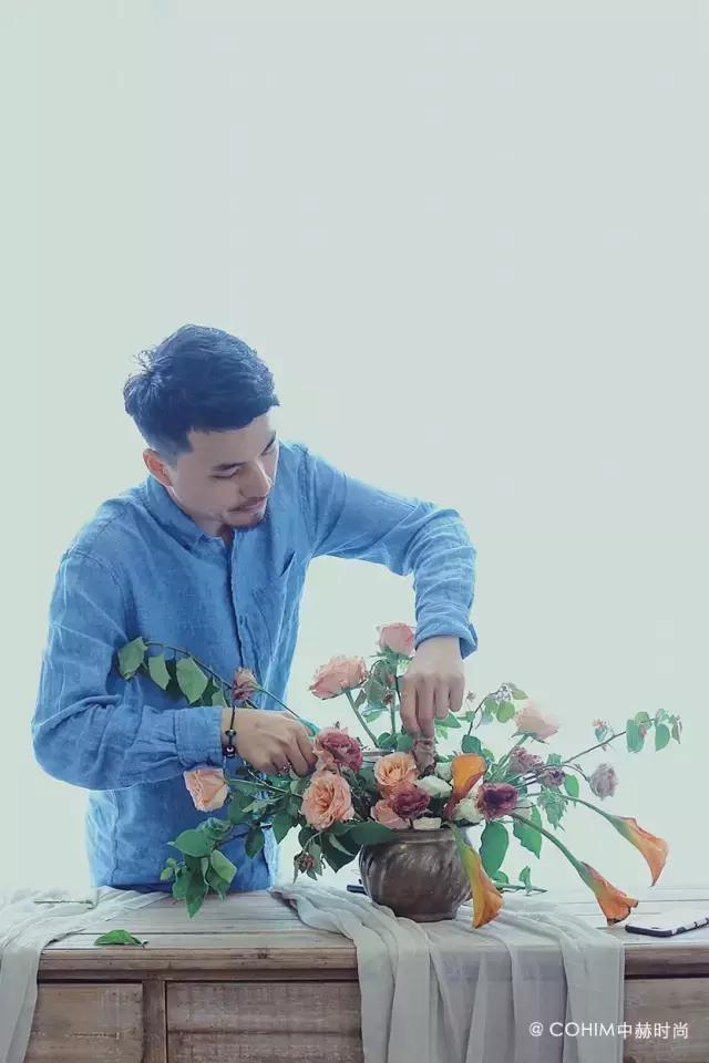 从清华休学创业27岁做到年销7亿,15岁退学的他年近50再创业