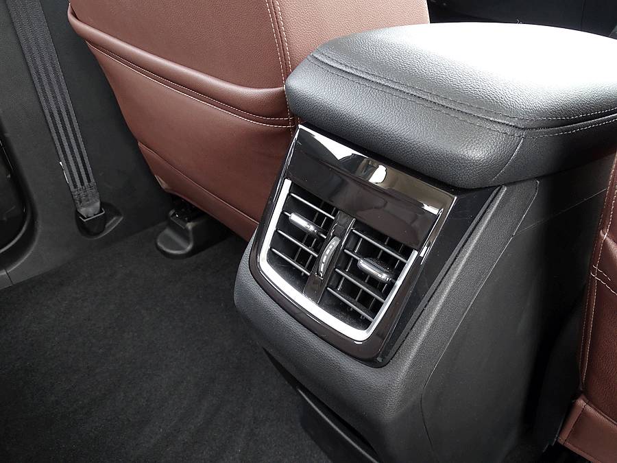 七年的宝骏560值得入手吗,宝骏560跑了八万公里还值得买吗