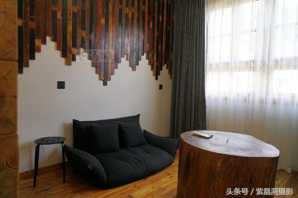 我们是谁？游客！我们做啥？木工！怎么做？打酱油！