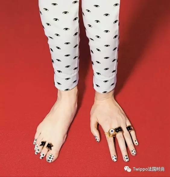 为什么在巴黎你找不到“同款”的女人?