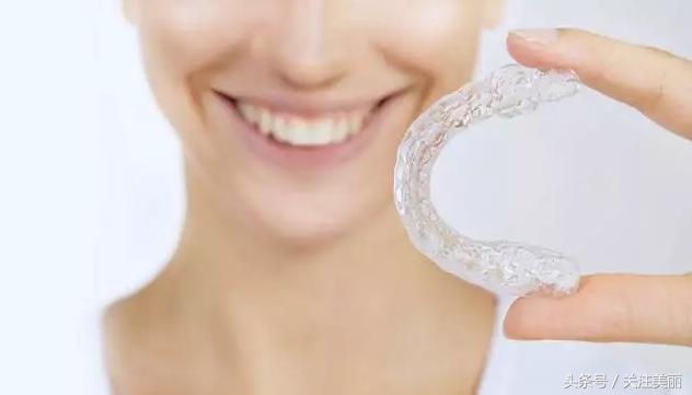 戴了牙套后嘴唇会变薄吗,戴牙套后会导致嘴变凸吗