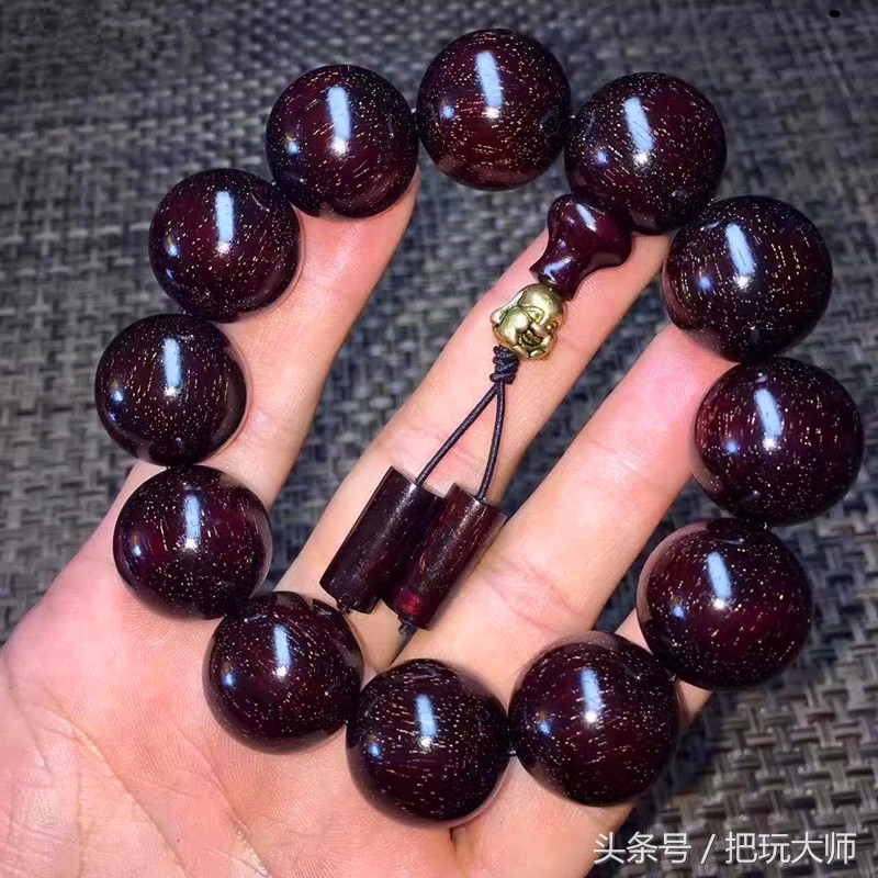 最贵的木质手串排行榜价格,十大顶级木手串排行价格