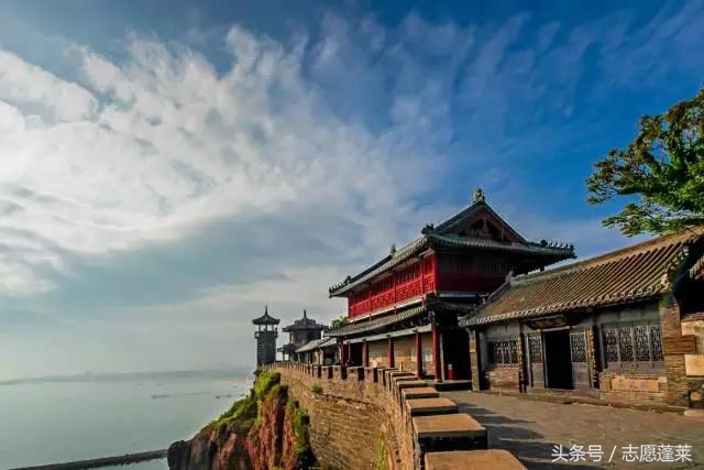 用脚步去发现每一处美景,用脚步发现祖国的大好河山