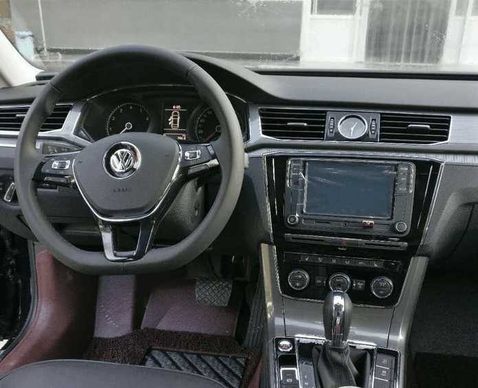 2017款帕萨特330尊荣版车主体验,帕萨特330t尊荣版新车价格多少