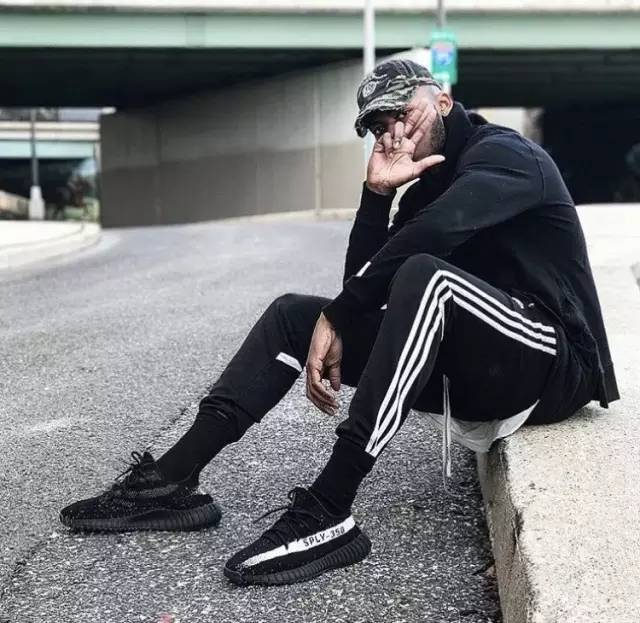 sneaker鞋知识,sneaker应该穿什么鞋