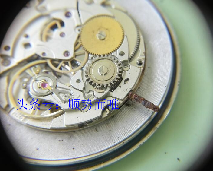 沈阳修表师傅：美度表冠锈断维修案例告诉你为啥别单独换把头