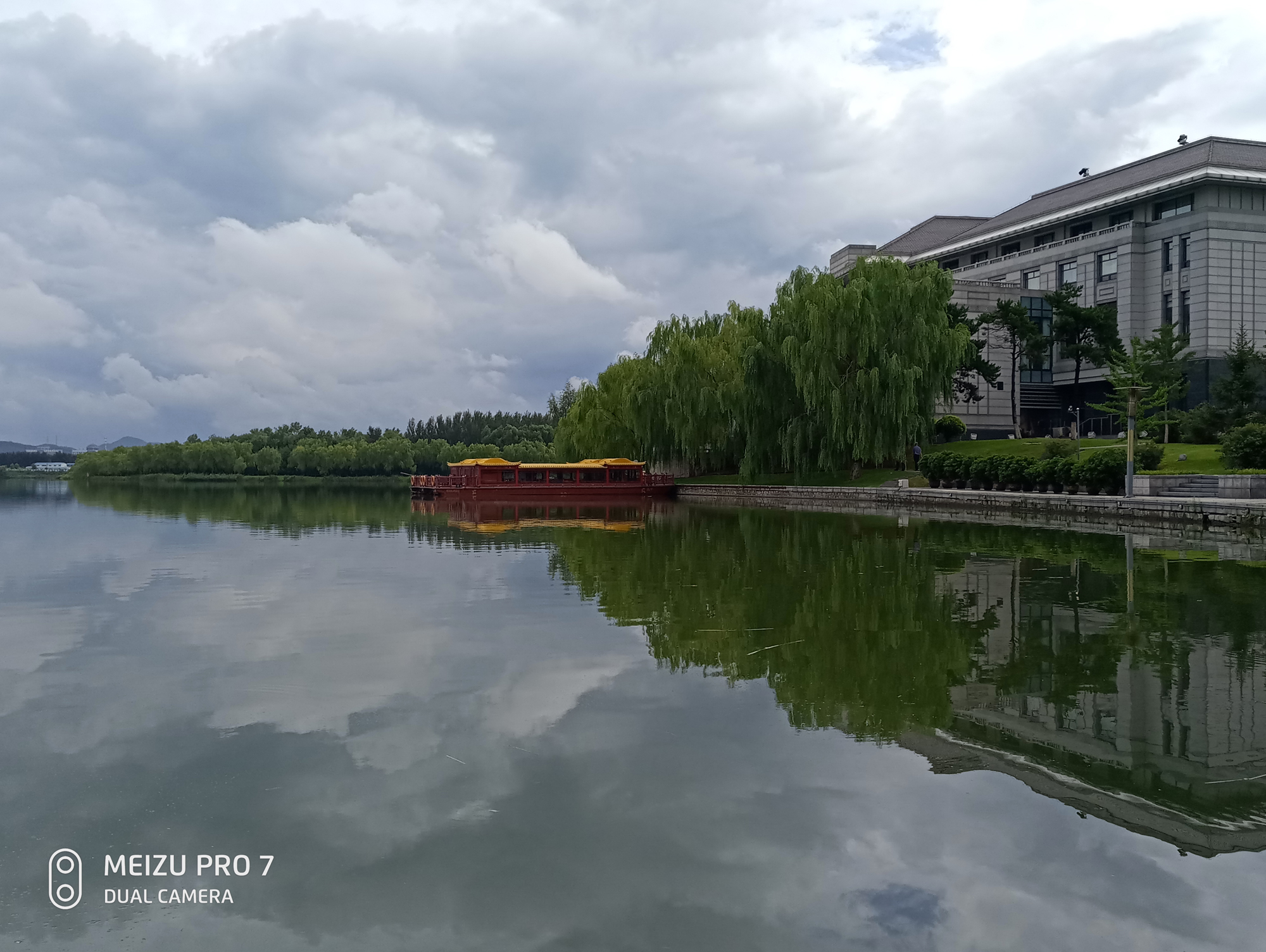 魅族pro7的优缺点,给被黑惨的魅族pro7正名大实话