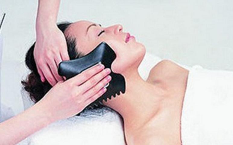 常刮几个穴位能美容健脾,每天刮全身经络的好处