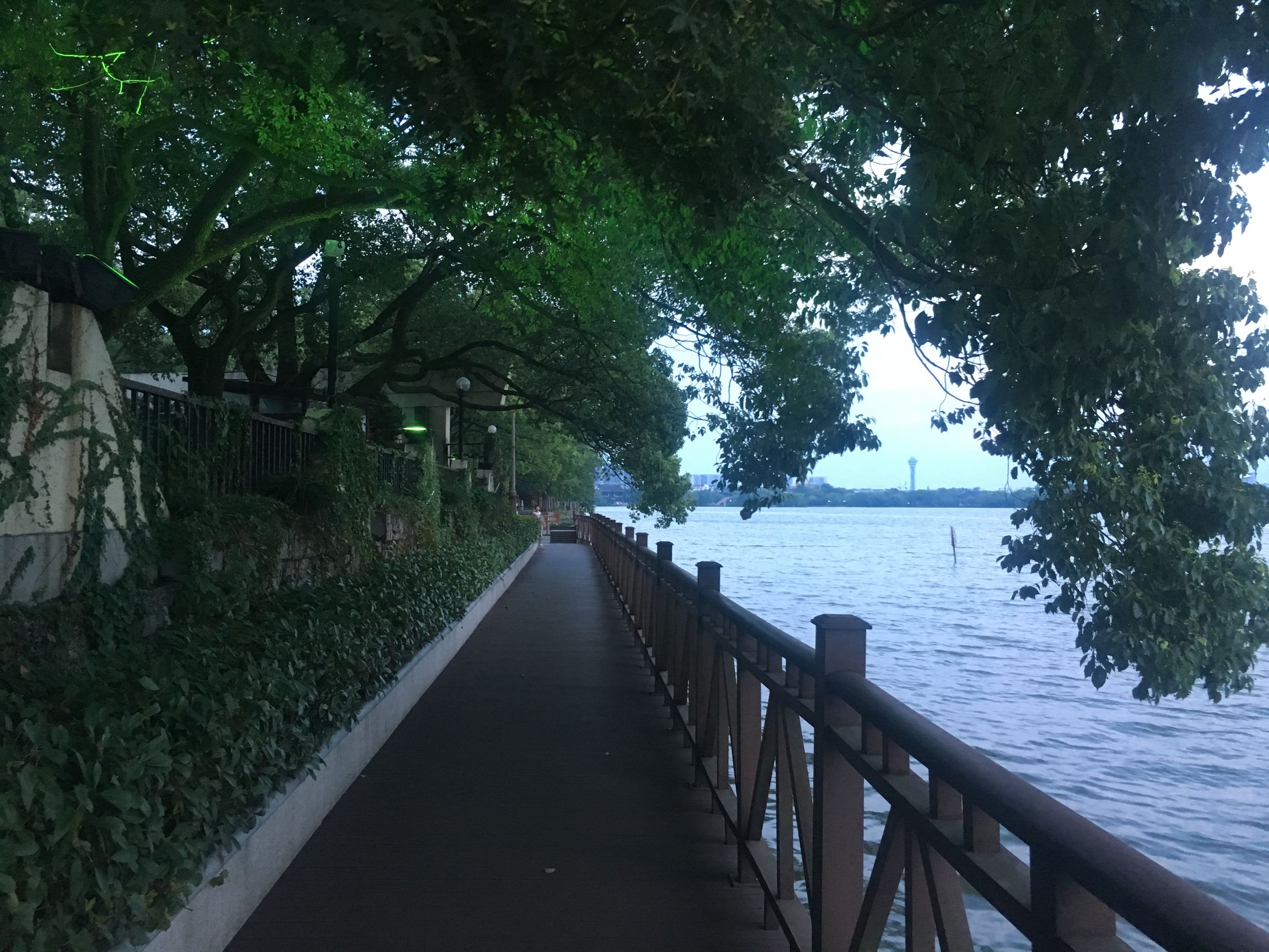 旅行第132天，重新理解旅游和旅行的区别，发现自己很可笑