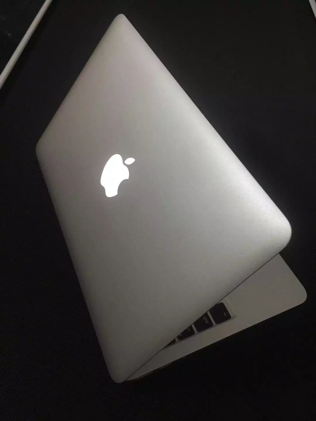 14款苹果macbookair11寸升级系统,苹果macbookairm1和m2评测