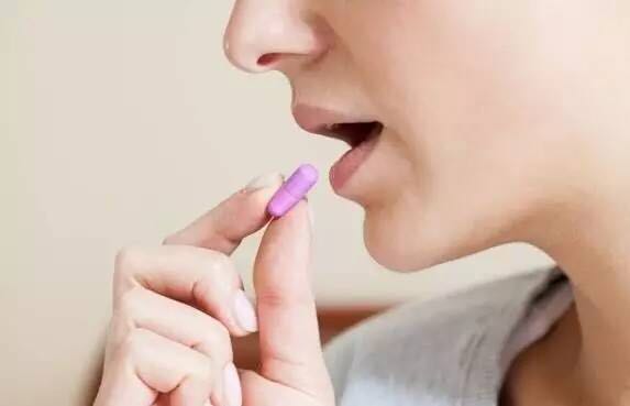 妈妈用抗生素对哺乳婴儿的危害,哺乳期使用抗生素对婴儿的危害