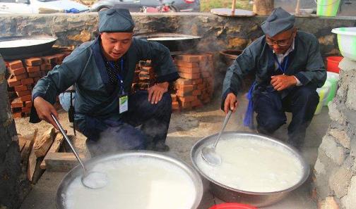 点豆花技巧视频教程,饭馆点豆花的方法和步骤