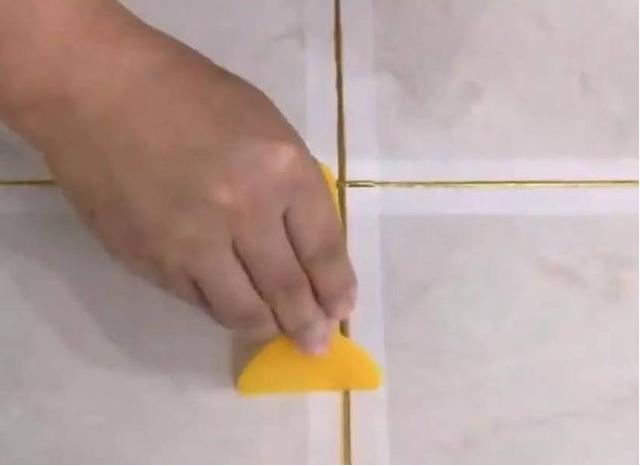 瓷砖美缝应该自己做还是请师傅做,地砖美缝拖地都把缝弄黑了咋办