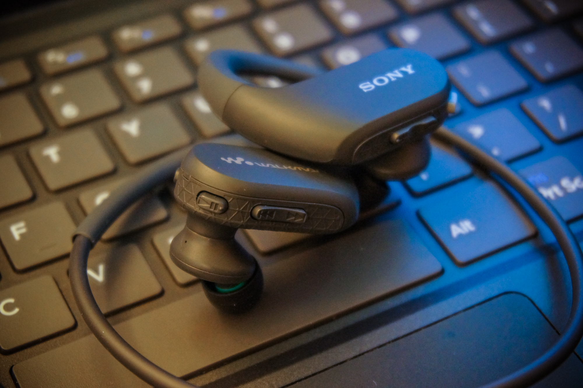 索尼ws413和414有什么区别,索尼nw-ws413有蓝牙功能吗