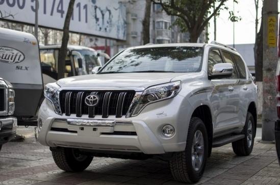 丰田霸道最便宜30万能买下来吗,新款丰田霸道七座suv落地价