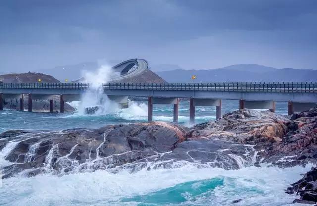 大西洋的不归路，风景永远都在最险处。