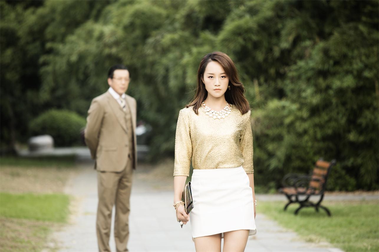 蓝盈莹演技爆发,蓝盈莹芳心荡漾演技