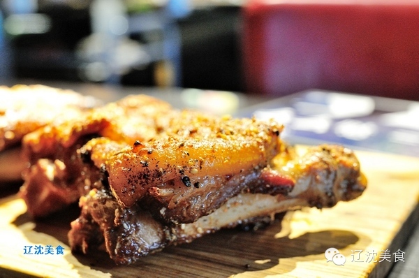 山东小伙创建了”烧+烤“新模式，玩活沈阳长白社区小餐饮