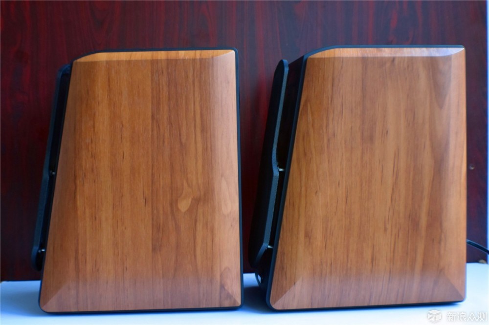 漫步者s1000比r1700有质的飞跃么,漫步者s1000需要配什么