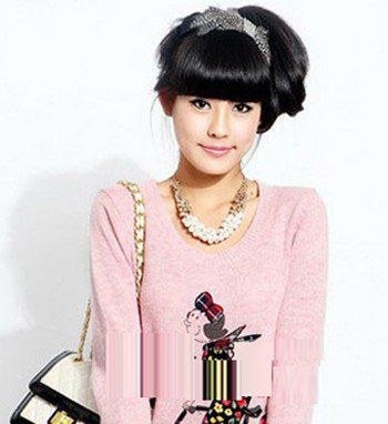 脸大做什么发型比较好看显脸小,发型男2020流行发型不烫脸大