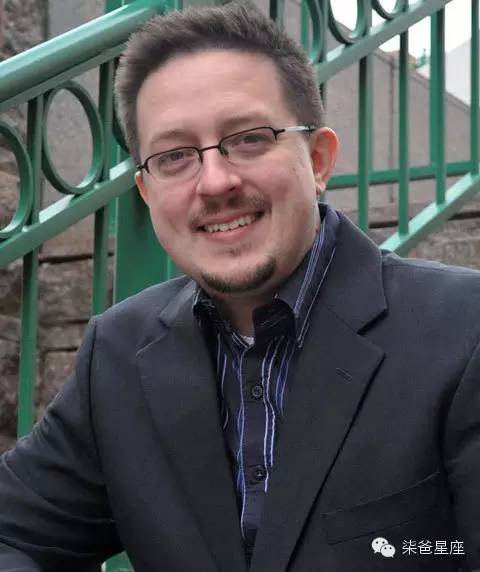 想过学习占星吗?这有一份柒爸整理的占星书单