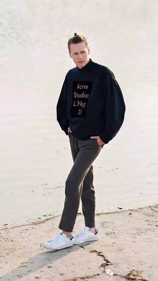 运动休闲鞋推荐高颜值百搭,休闲运动鞋推荐高颜值百搭