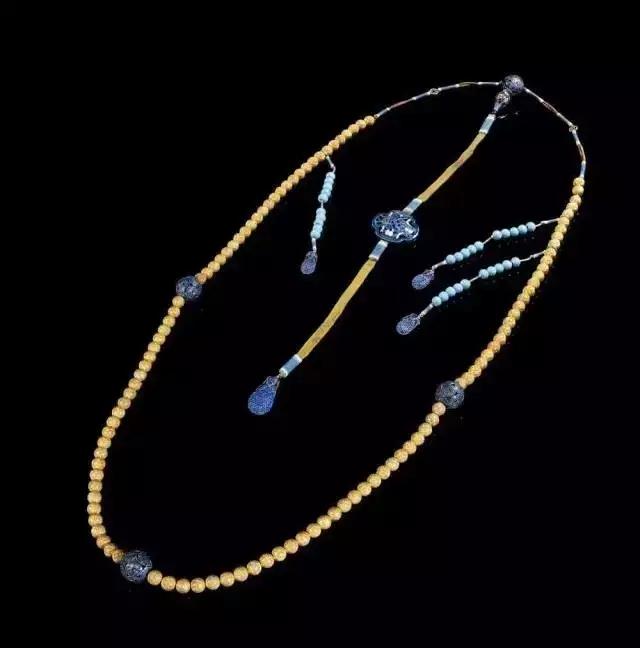 慈禧带什么珠子最值钱,慈禧的帝王绿佛珠