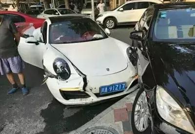 天黑请闭眼军棋版,天黑请闭眼足球