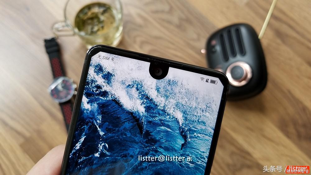 夏普aquosr2吃鸡,夏普aquos2新款