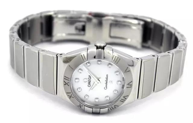 最值得入手的十款女表中高端,浪琴优雅女表皮带好还是钢带好看