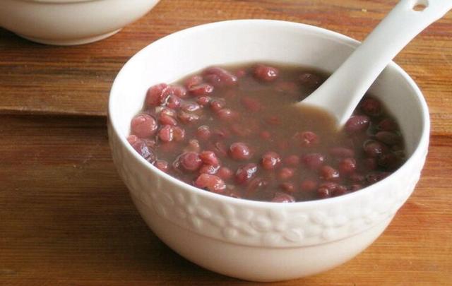 女性有这十大特征，最有可能长命百岁！