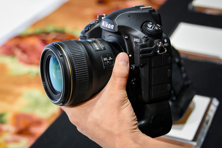 尼康d850还是高端单反的佼佼者吗,4575万像素全幅单反尼康d850单机