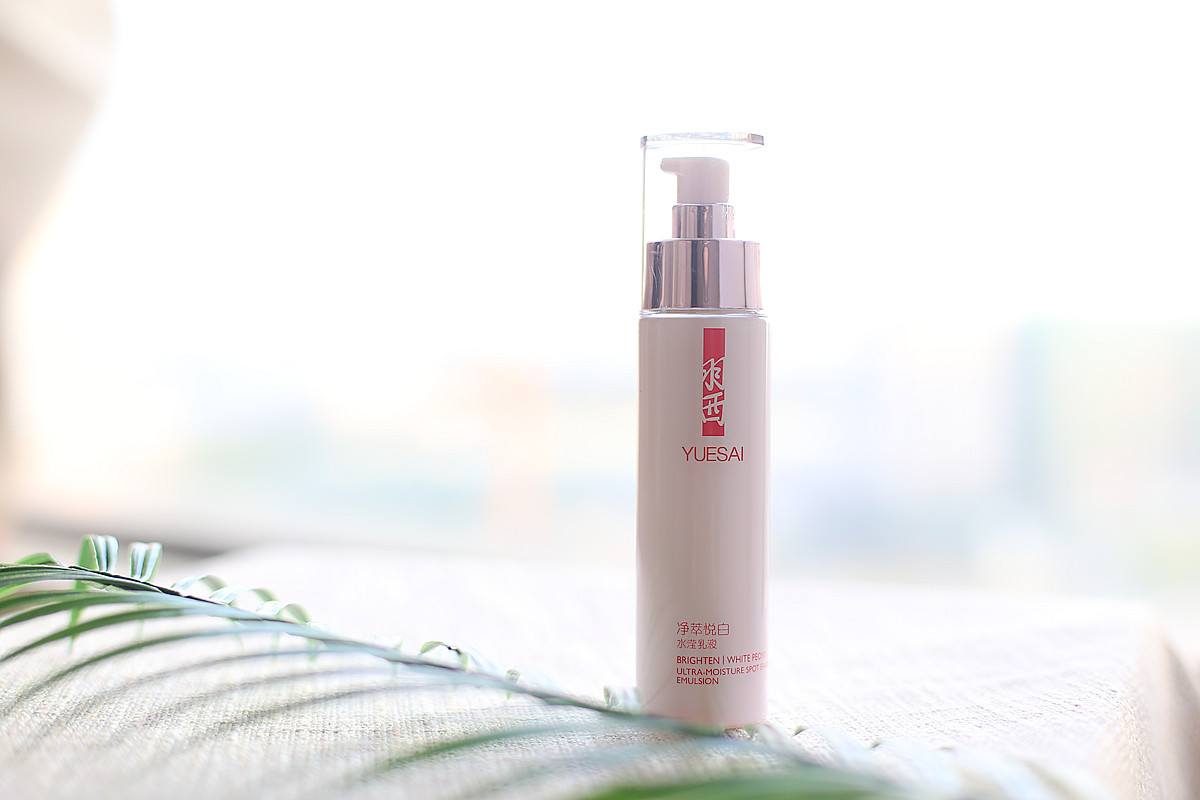历经酷暑“白富美”是如何炼成的?——美白乳霜大比拼
