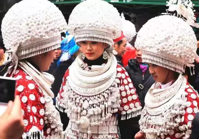 凯里黄平苗族服饰穿戴,凯里苗族服饰大全