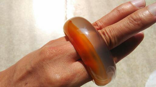 冰彩玛瑙手镯,马料高冰透玛瑙手镯