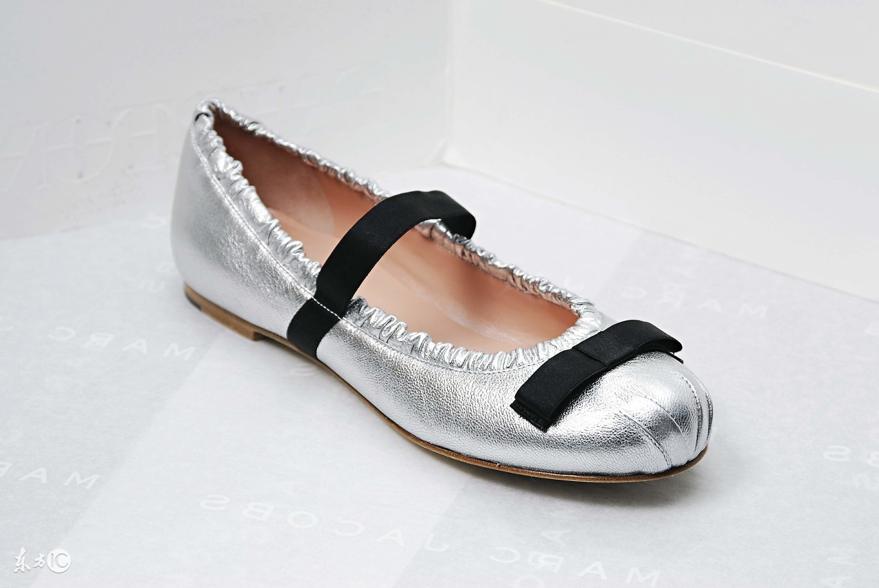 下雨天怎么防止脚水肿,香港脚要如何预防