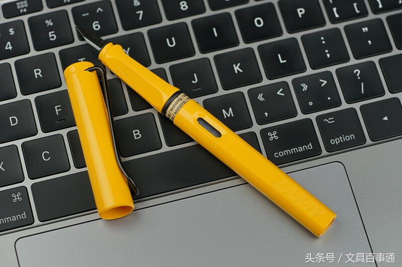 明亮清爽的黄色，LamySafari黄色款文具介绍