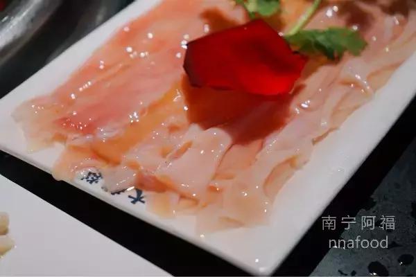 最近超火的网红火锅,明星吃过的重庆火锅