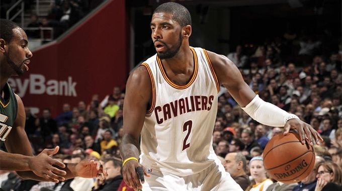 nba现役球星谁转身最好看,nba三种最华丽的转身过人