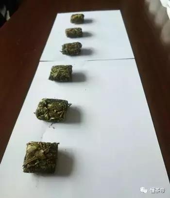 紧压茶多少度冲泡好呢,散茶和紧压茶哪个更好