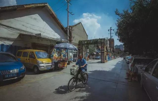 下雨成都周边好玩的地方,成都市下雨哪里室内好耍的
