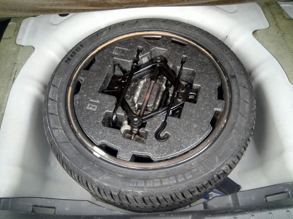 2012东风起亚悦达k5新车多少钱,新到一台起亚k5