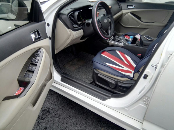 2012东风起亚悦达k5新车多少钱,新到一台起亚k5