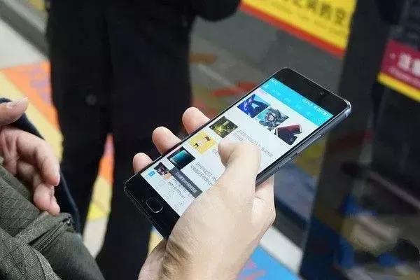 酒店免费wifi有多快,酒店有免费wifi好还是没有wifi好