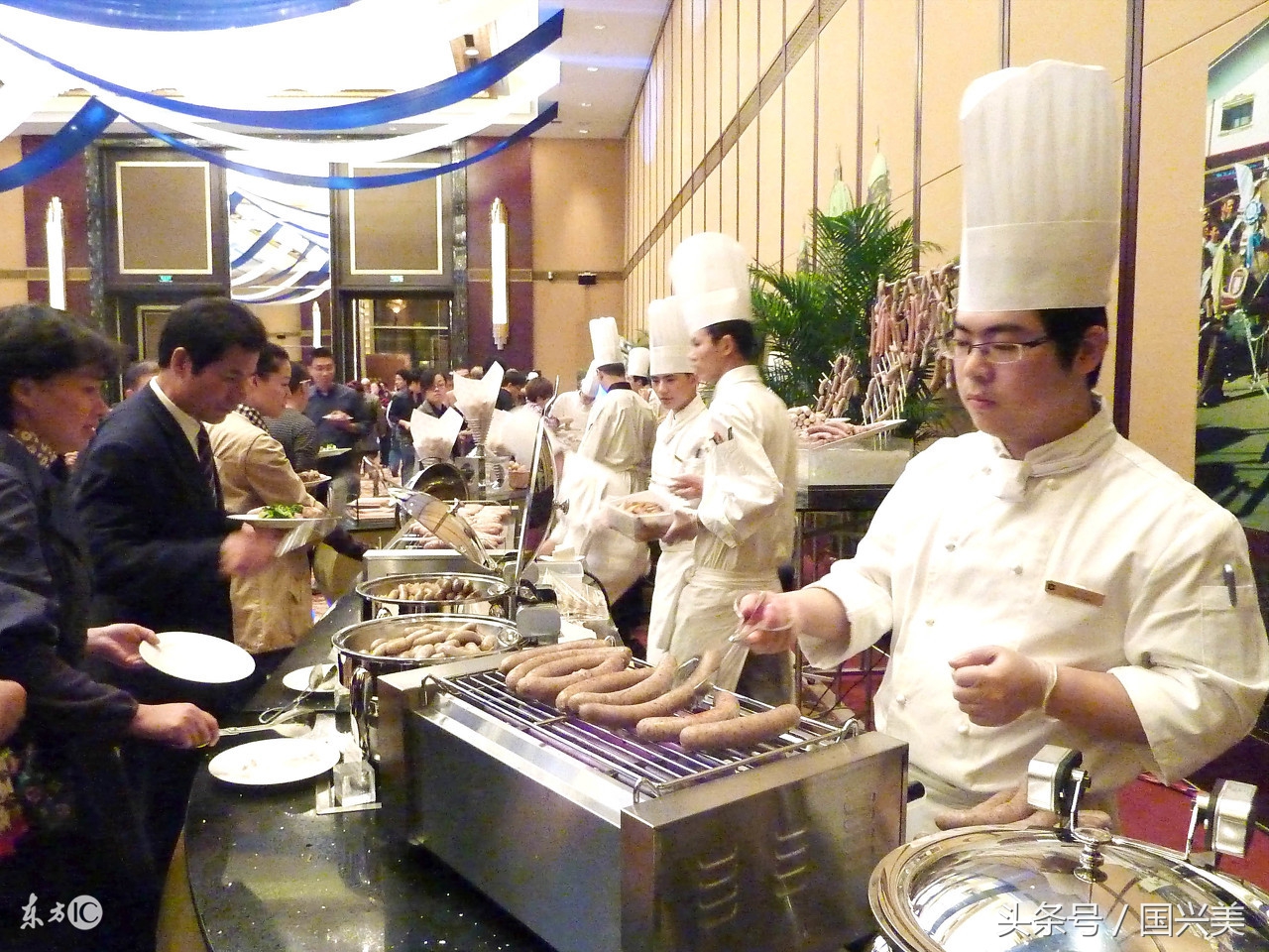 餐饮业会计怎么做账,餐饮业的会计好做吗